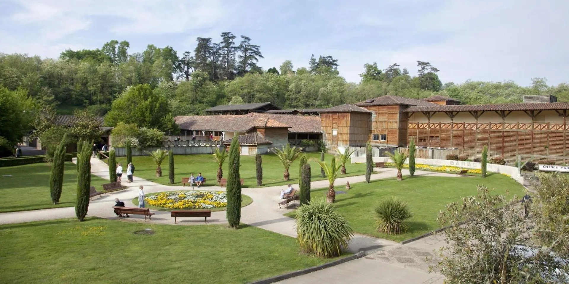 Le D'Artagnan - App 6 - Ensoleille Apartment Cazaubon